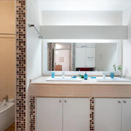 La Maravilla Over The Ocean 코스타델실렌시오