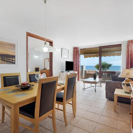 La Maravilla Over The Ocean Apartment *